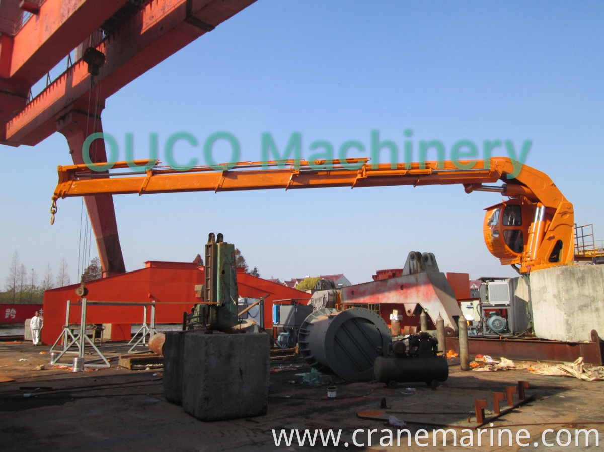 OUCO 5T20M Folding Telescopic Boom Maintenance Crane